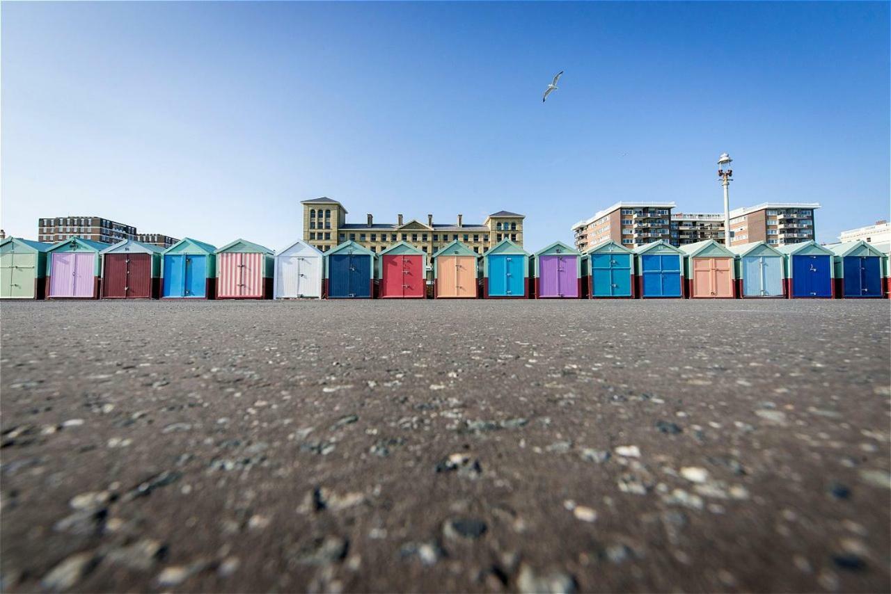 Great 2 Bedroom Apt By The Beach And Town Brighton Exterior photo